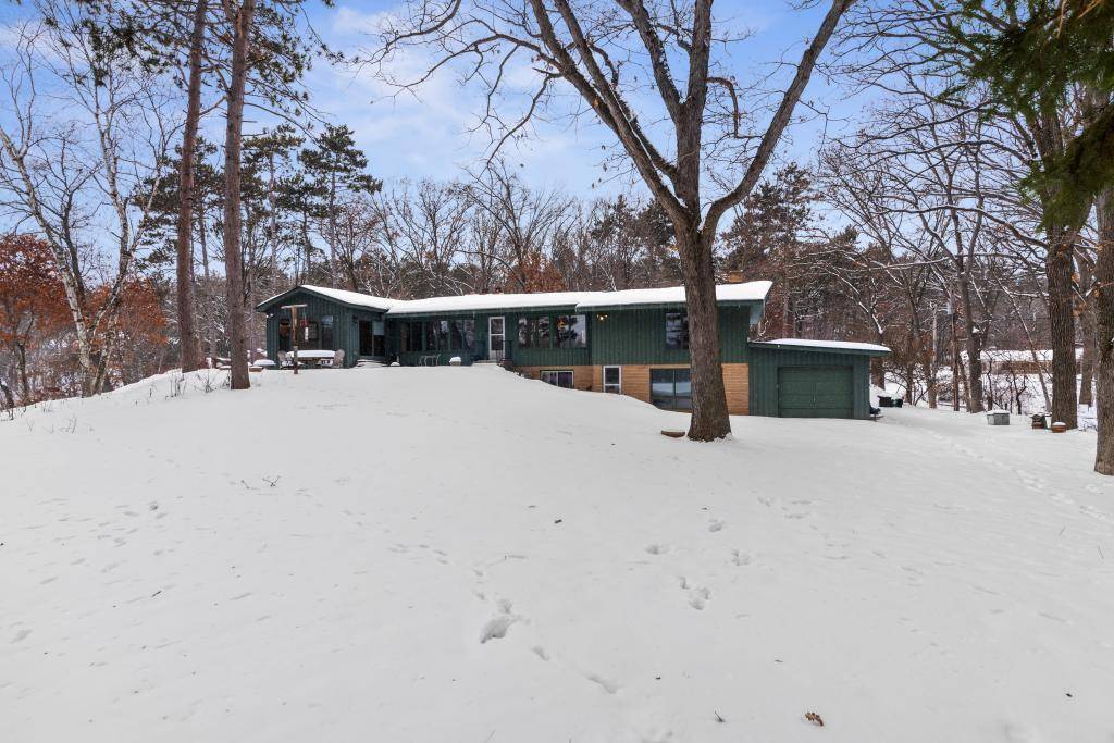 Dellwood, MN 55110,90 Many Levels RD