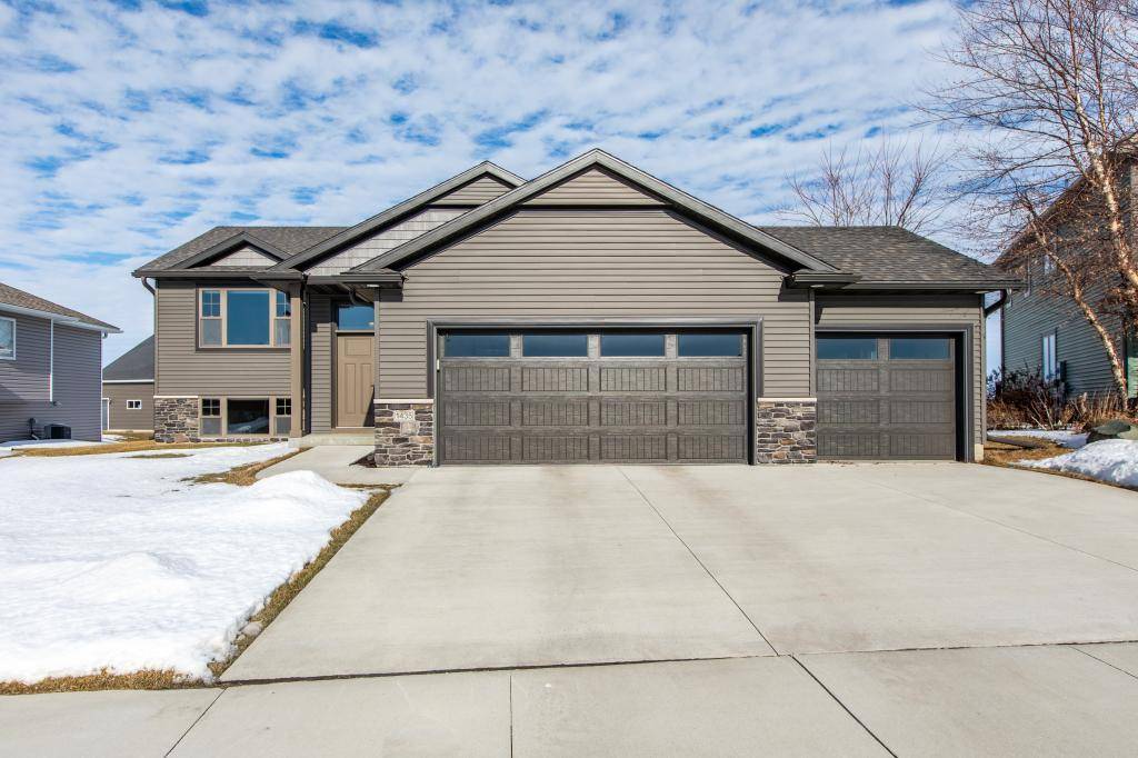 Byron, MN 55920,1435 Tunbridge PL NE