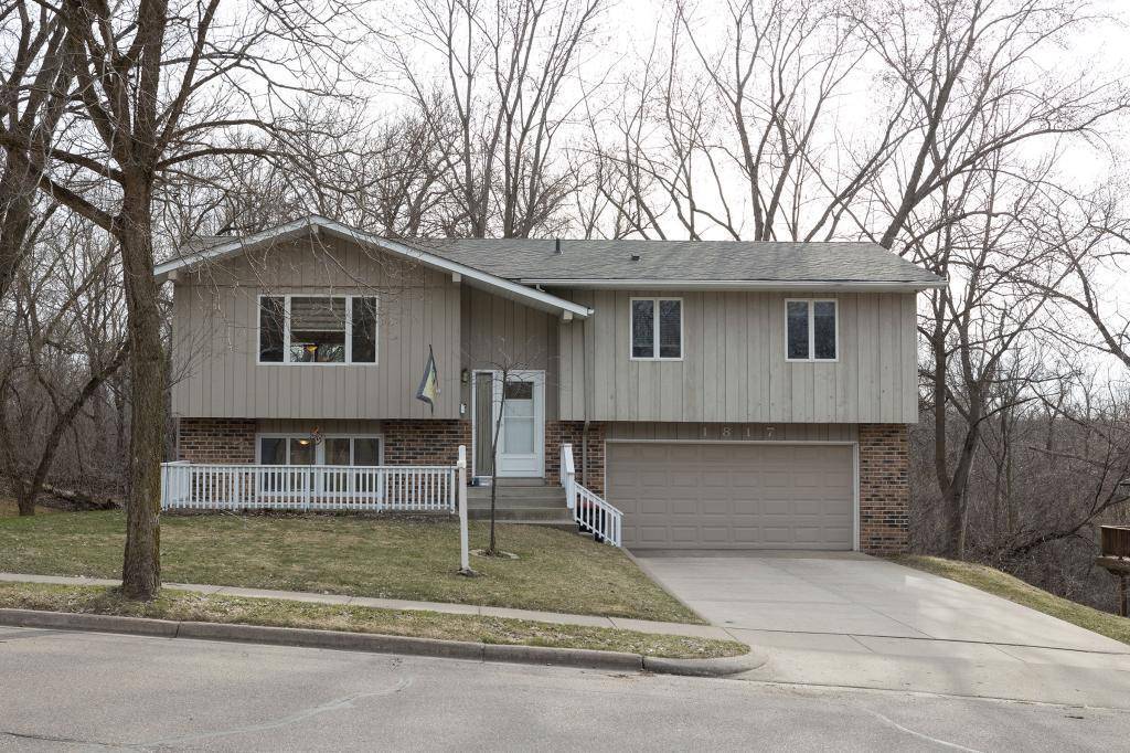 Red Wing, MN 55066,1817 Woodland DR