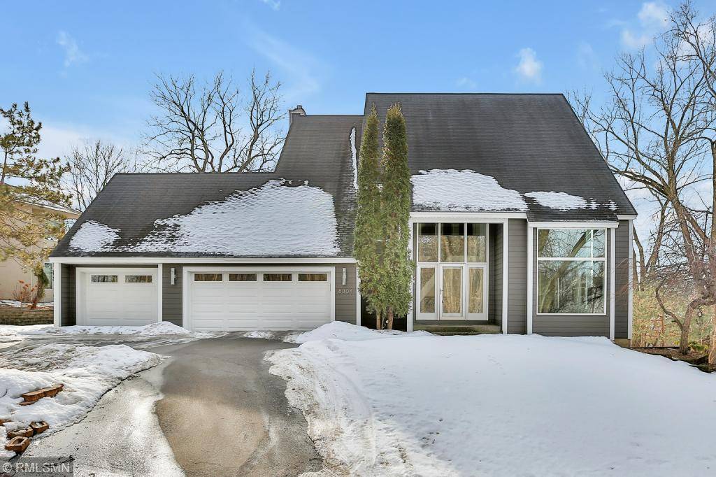 Eden Prairie, MN 55347,8804 Flesher CIR