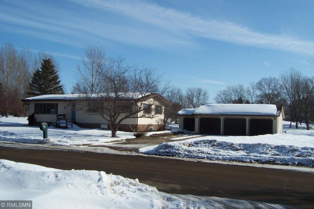 Baldwin, WI 54002,670 8th Ave