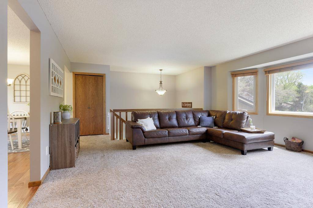 Apple Valley, MN 55124,5998 133rd Street CT