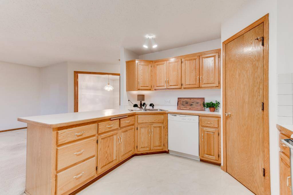 Apple Valley, MN 55124,6830 132nd Street CT