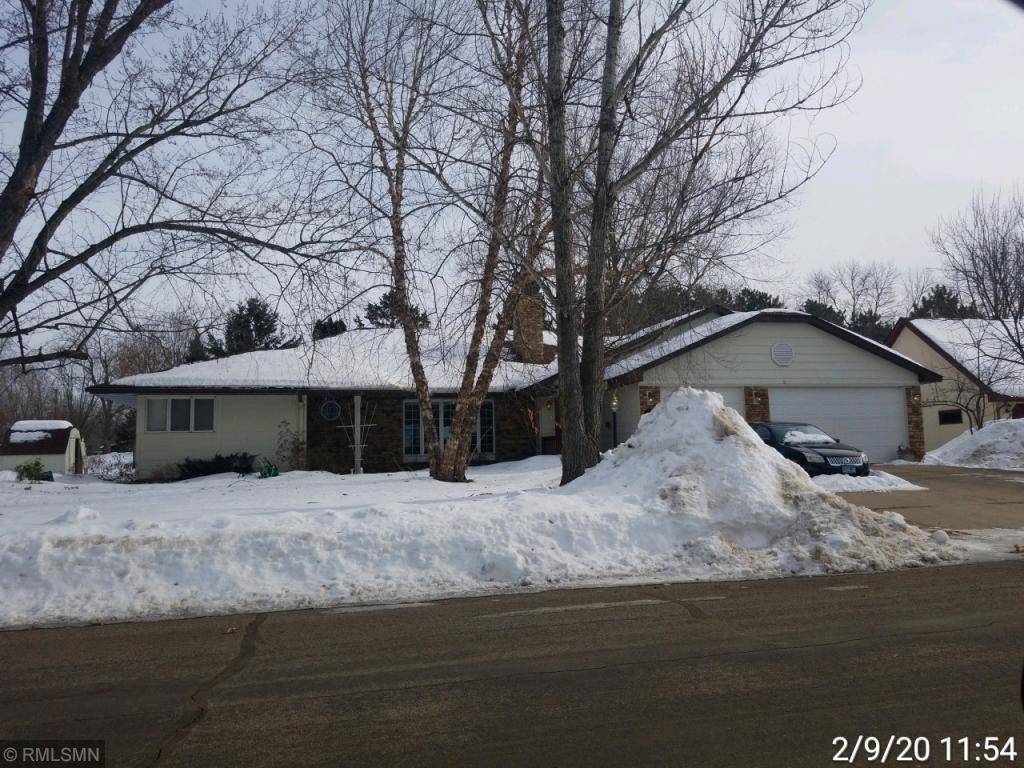 Mora, MN 55051,516 Woodland ST