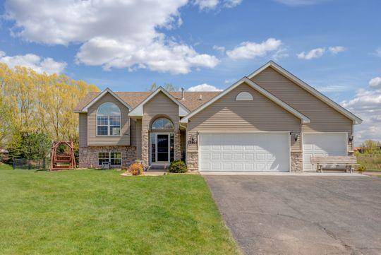 Rogers, MN 55374,13802 Jasmine WAY