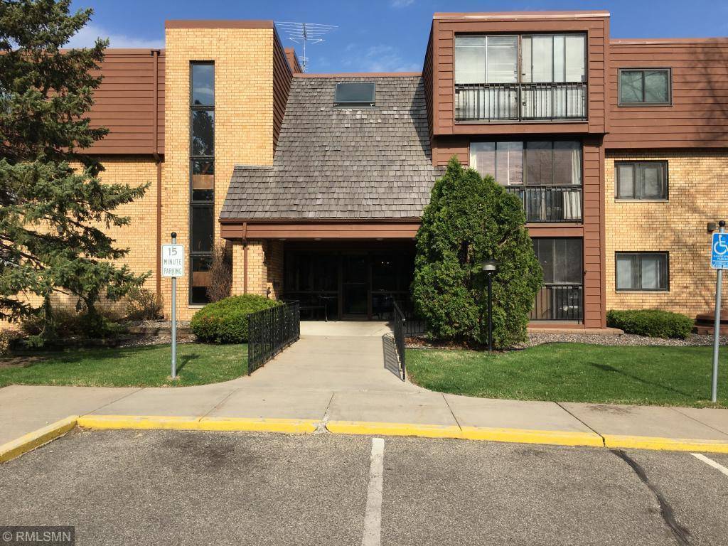 Columbia Heights, MN 55421,1011 41st AVE NE #308