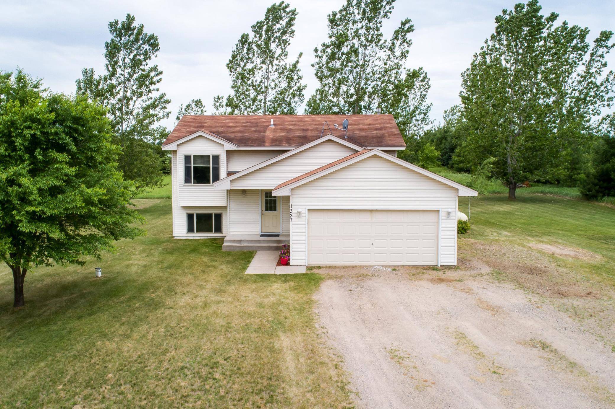 Princeton, MN 55371,1327 54th AVE