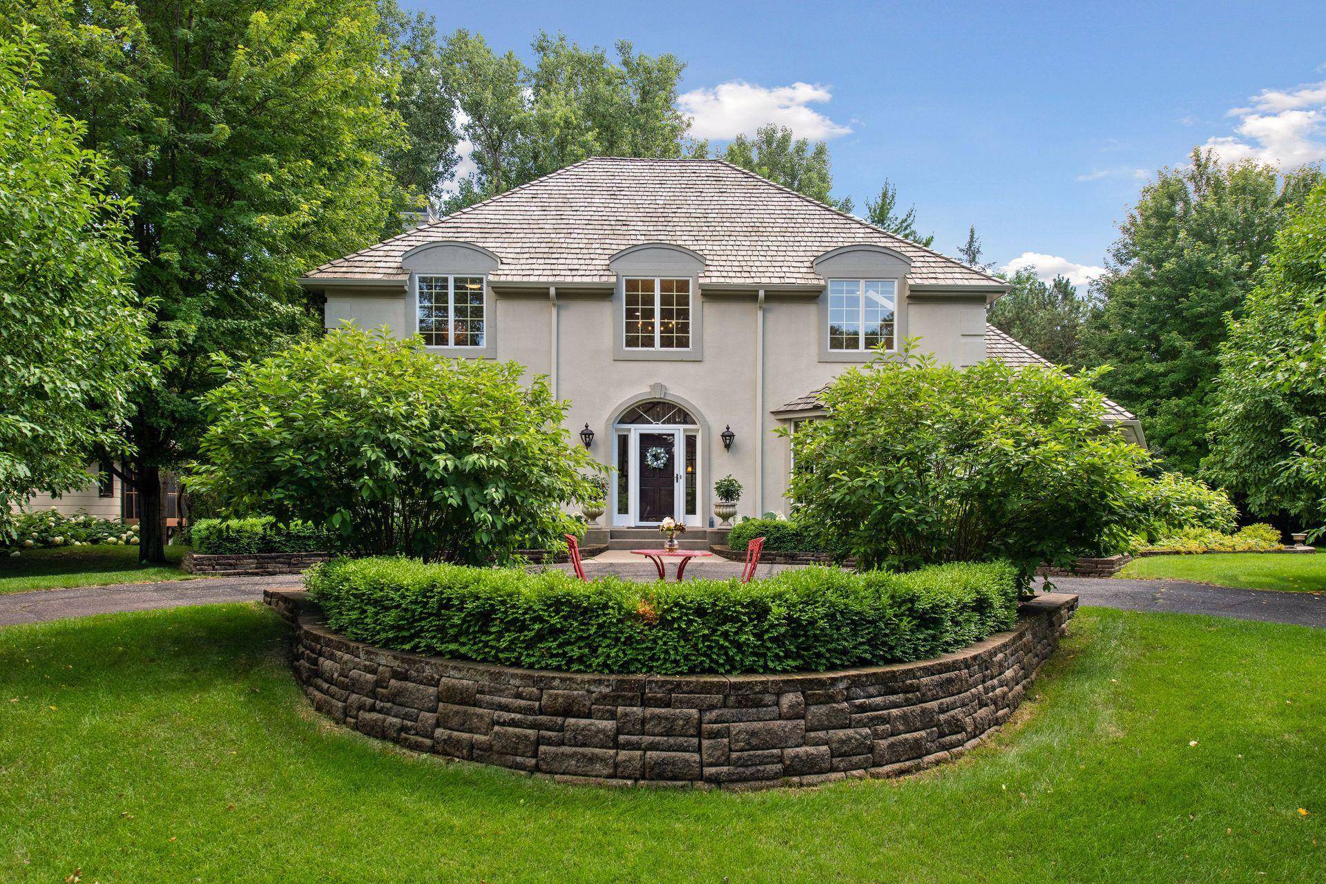 Edina, MN 55439,6005 Bonnie Brae DR