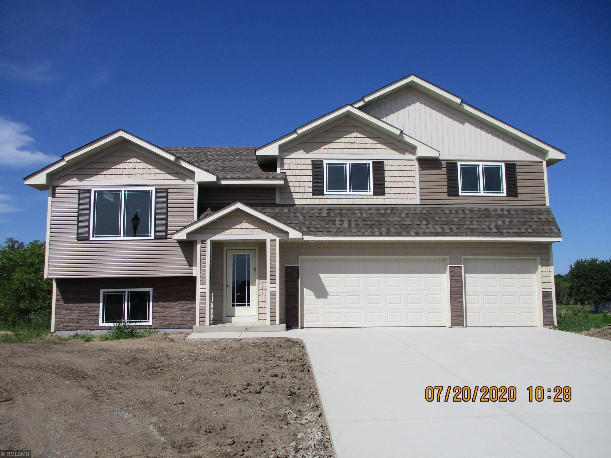 Montrose, MN 55363,909 Burton CIR