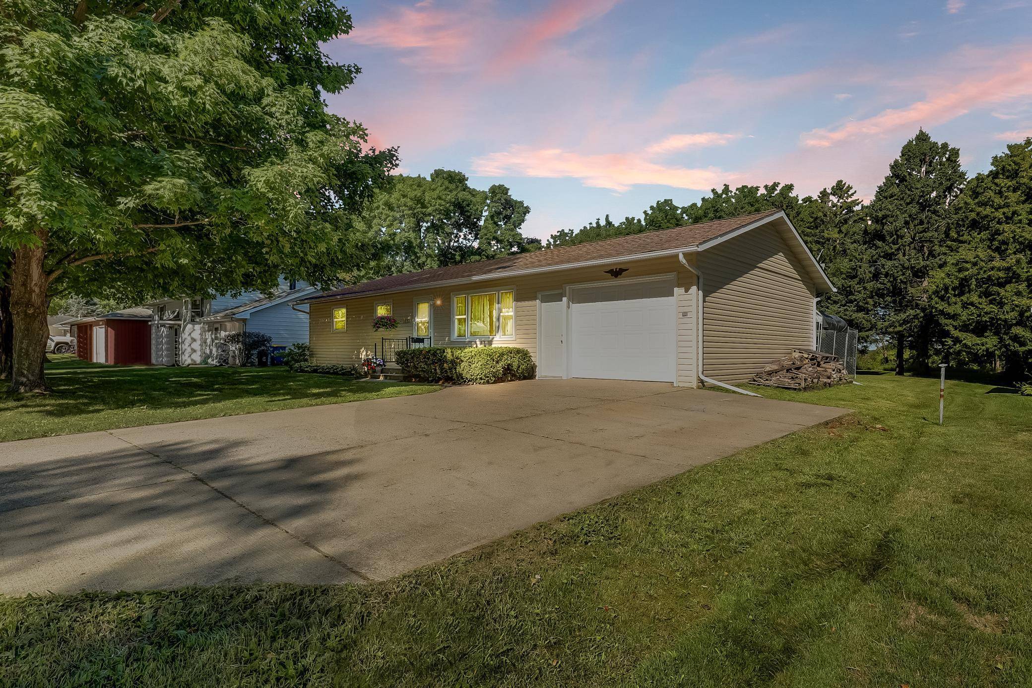 Faribault, MN 55021,1038 Westwood DR