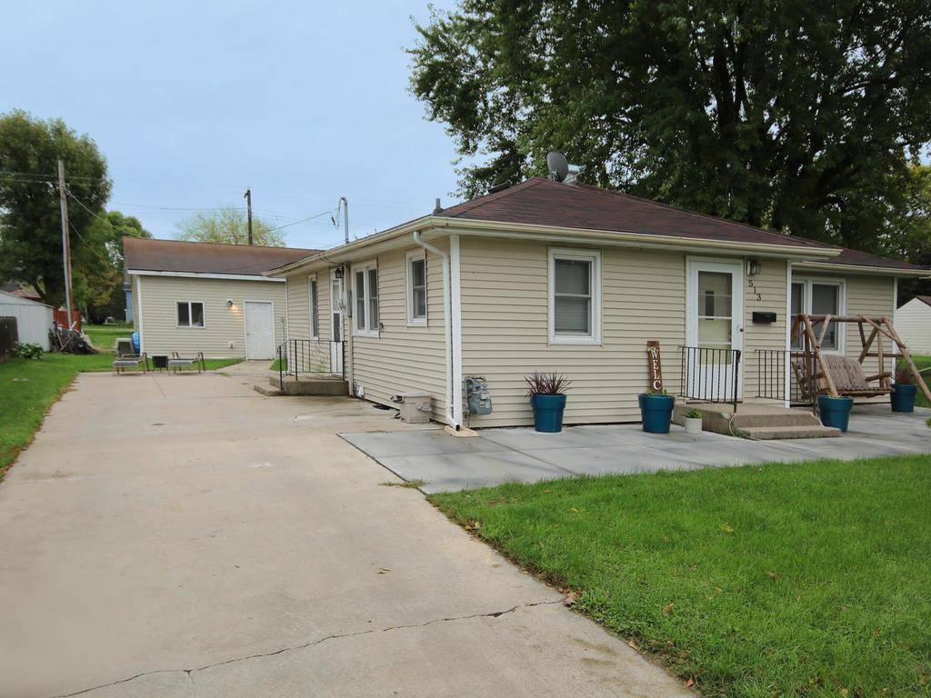 Montgomery, MN 56069,513 3rd ST NE