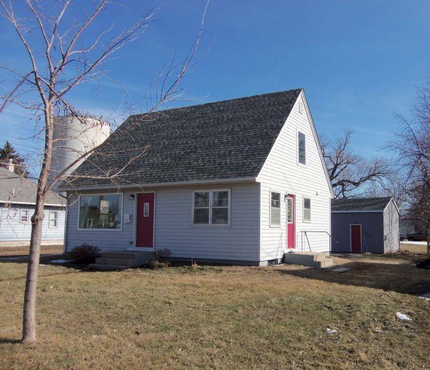 Morris, MN 56267,105 W 4th ST