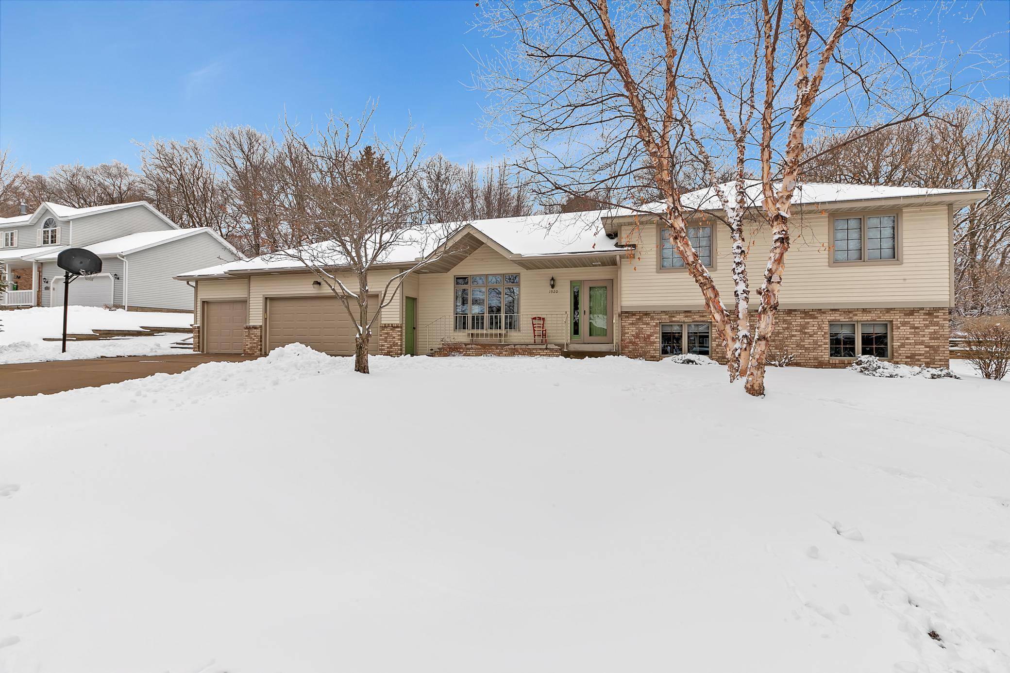 Saint Cloud, MN 56301,1920 Linda LN