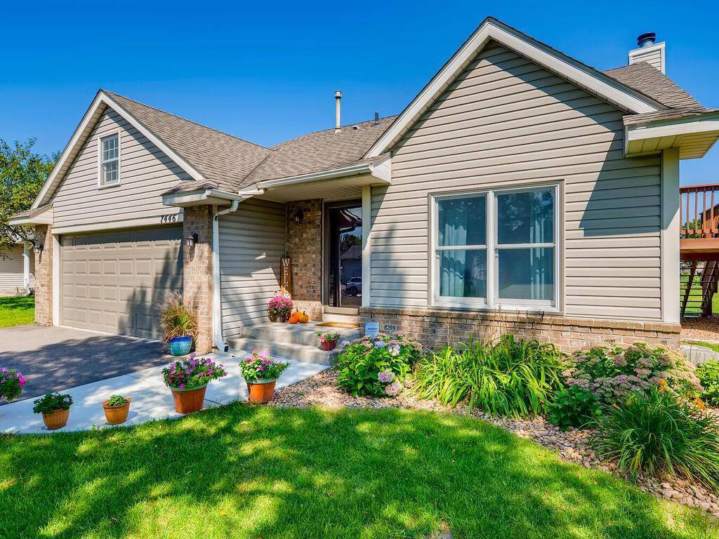 Oakdale, MN 55128,7446 52nd ST N