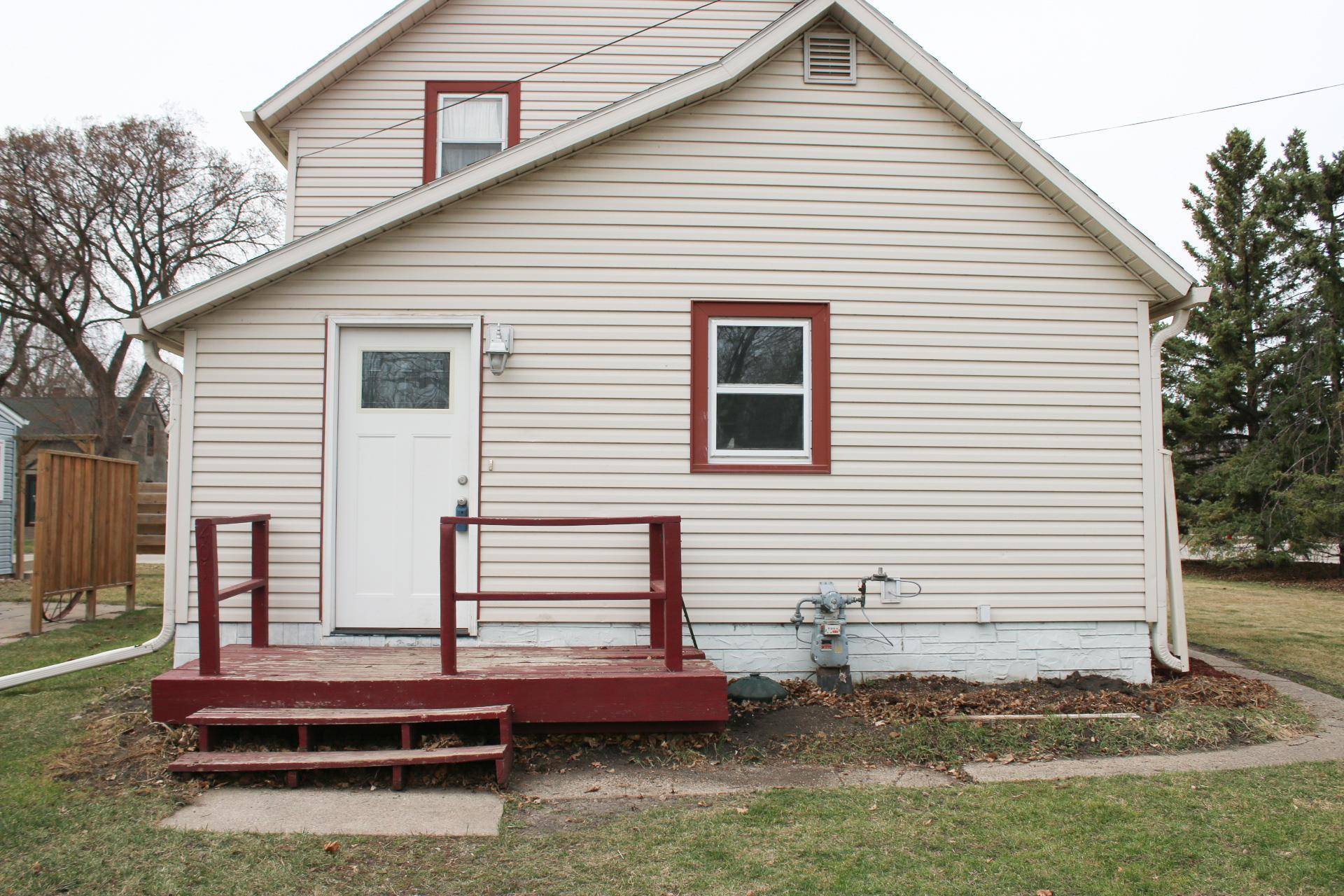 Morris, MN 56267,401 W 5th ST