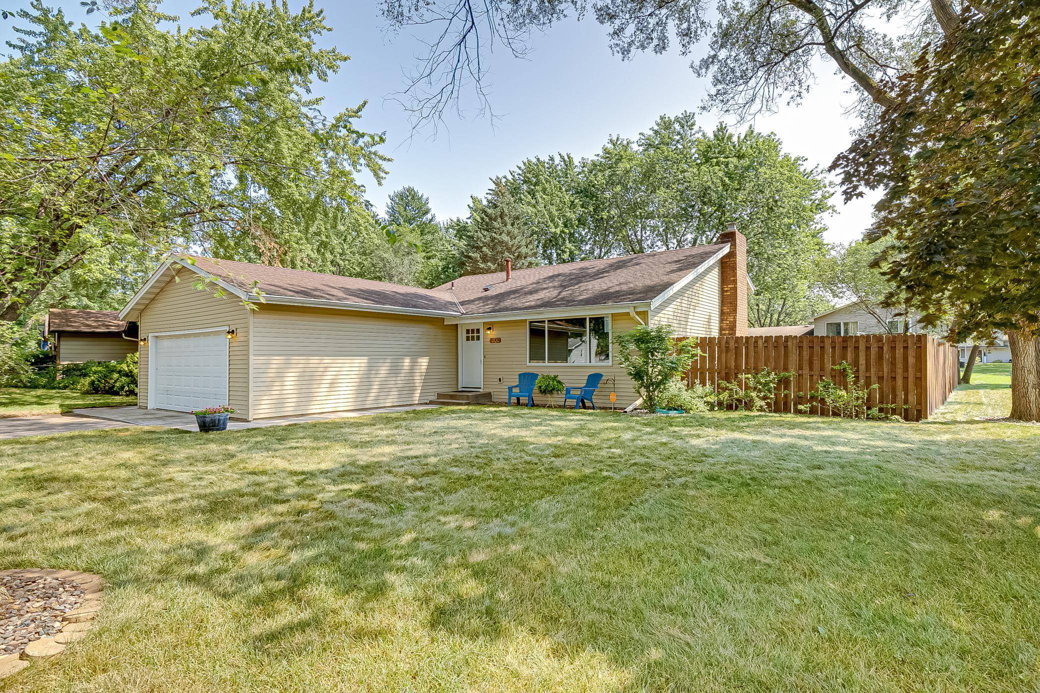 Brooklyn Park, MN 55444,7500 N Meadowwood CT