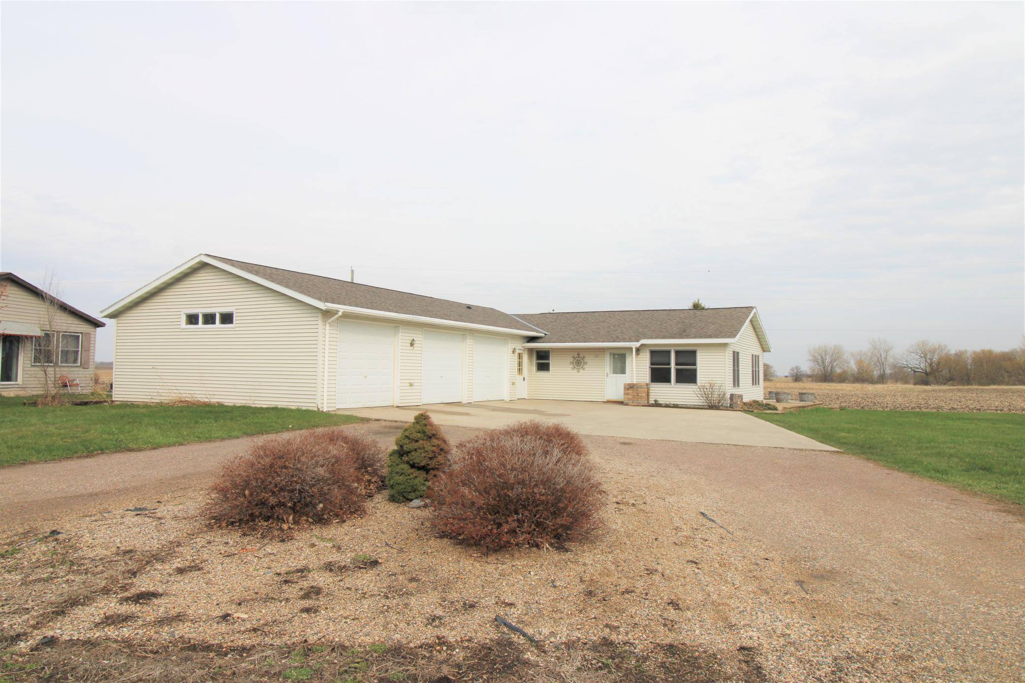 Pennock, MN 56279,217 5th ST NE