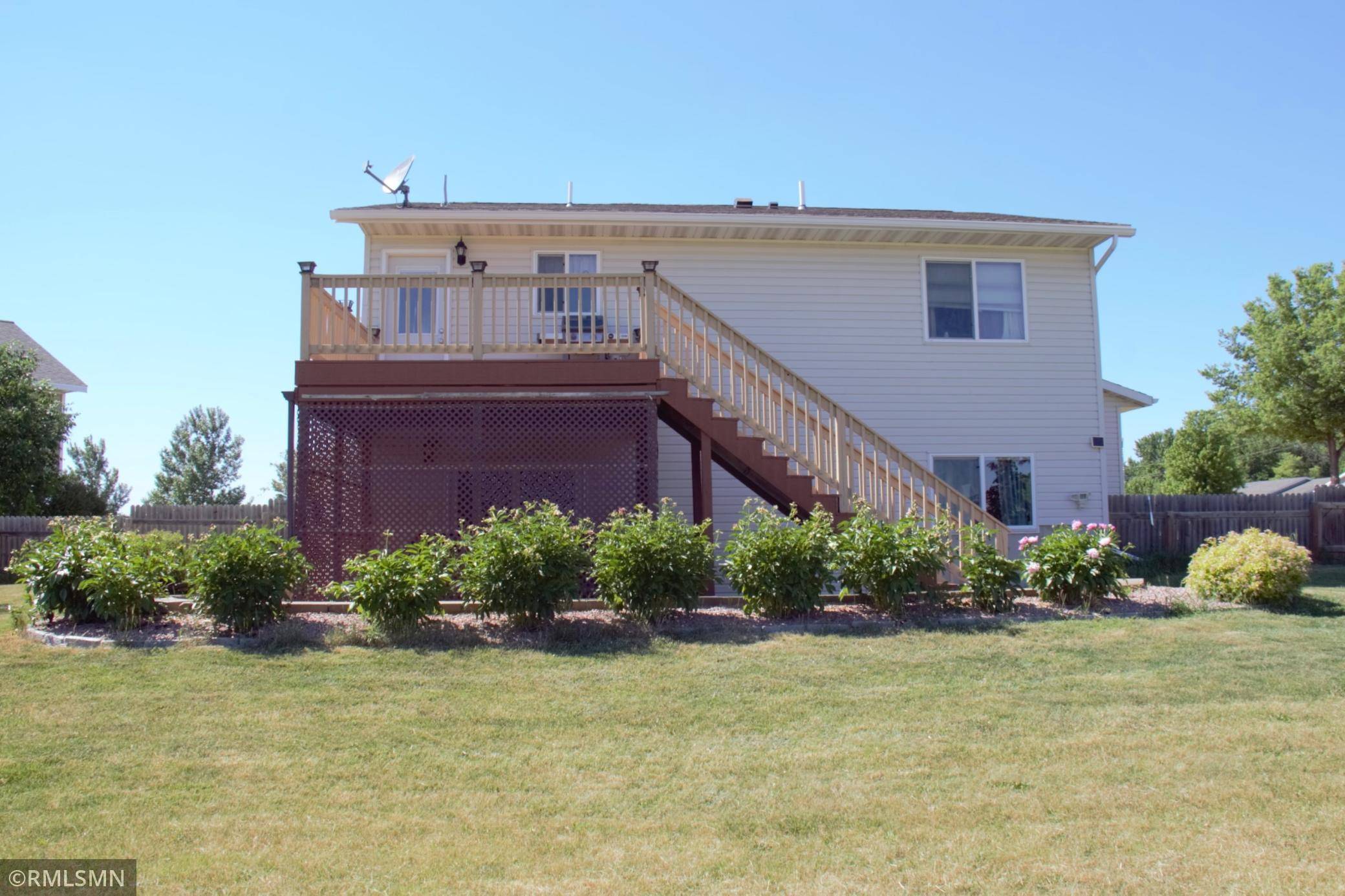 Ghent, MN 56239,220 Bluebird CT