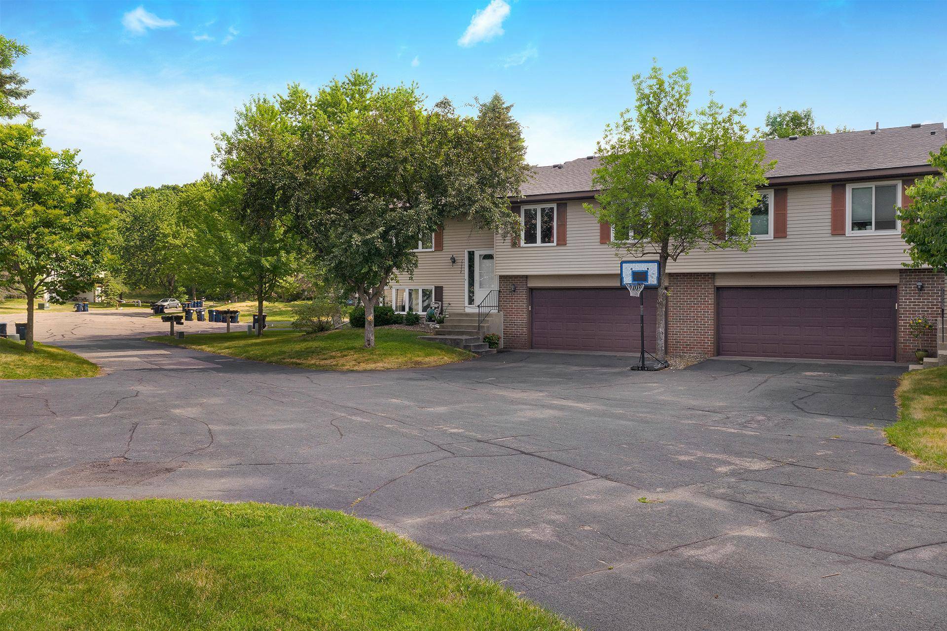 Apple Valley, MN 55124,13954 Herald CT