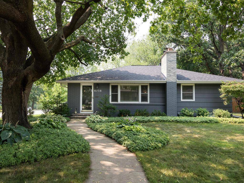 Edina, MN 55436,6016 Code AVE