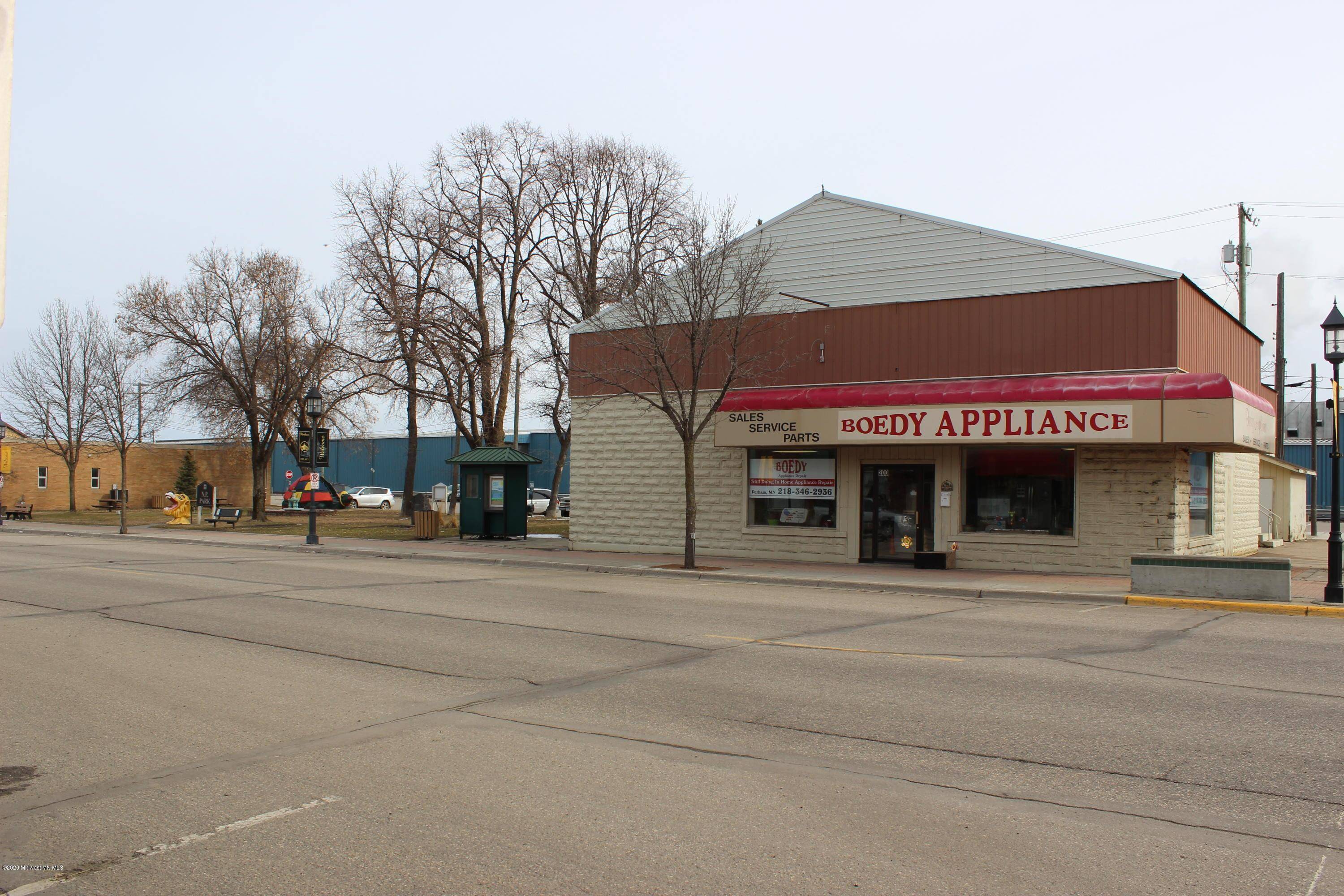 Perham, MN 56573,200 W Main ST