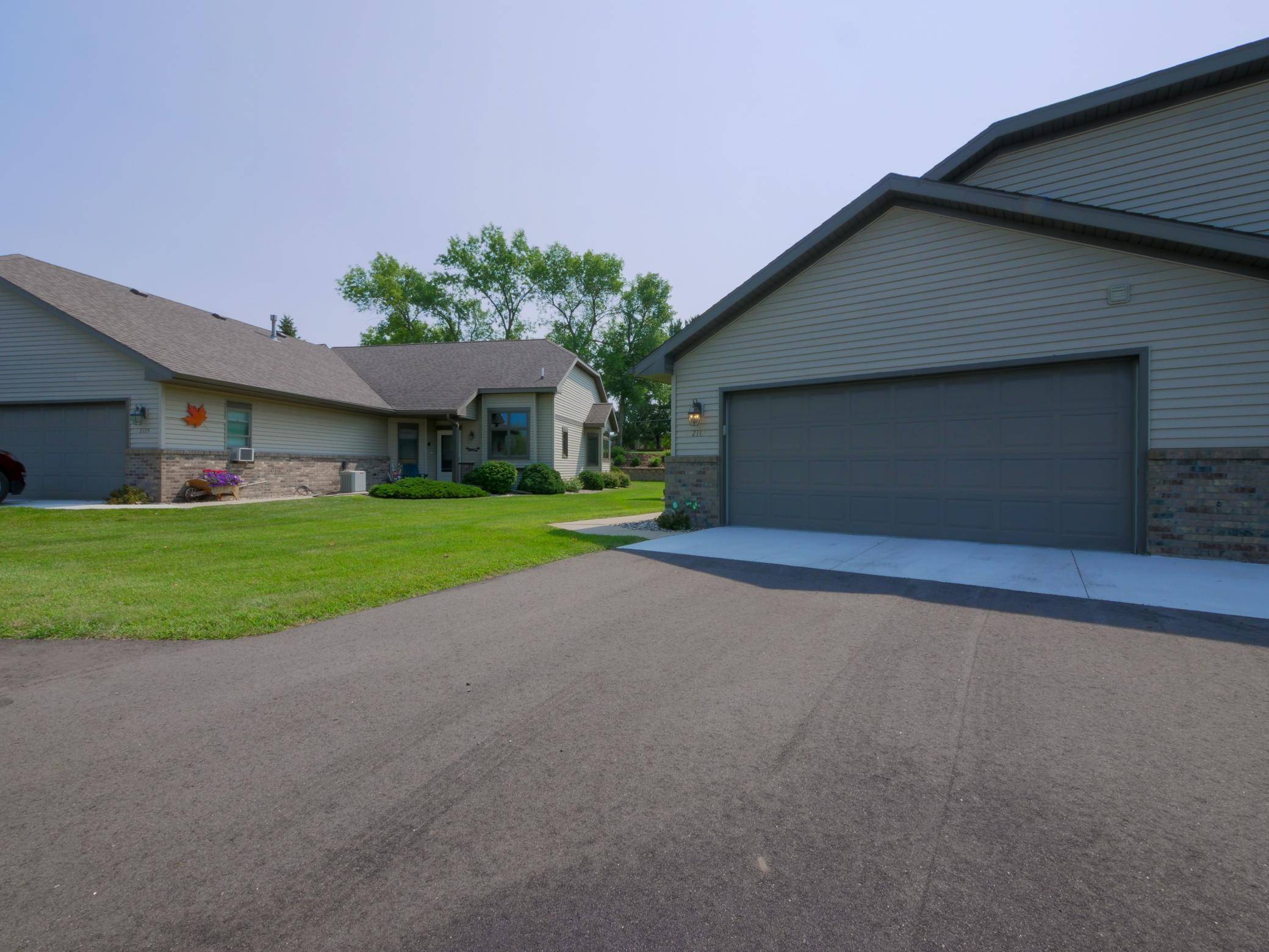 Alexandria Twp, MN 56308,2113 6th AVE E