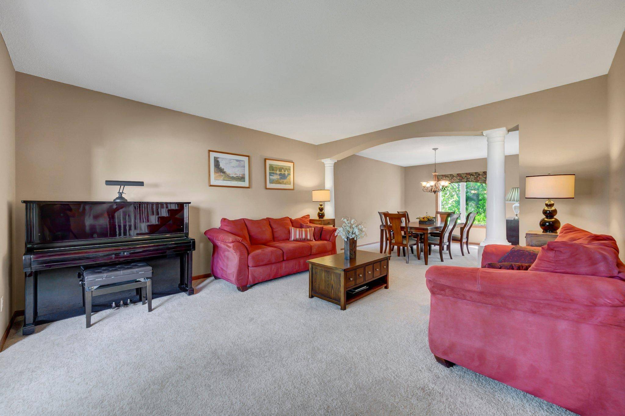 Eden Prairie, MN 55347,17809 Cascade DR