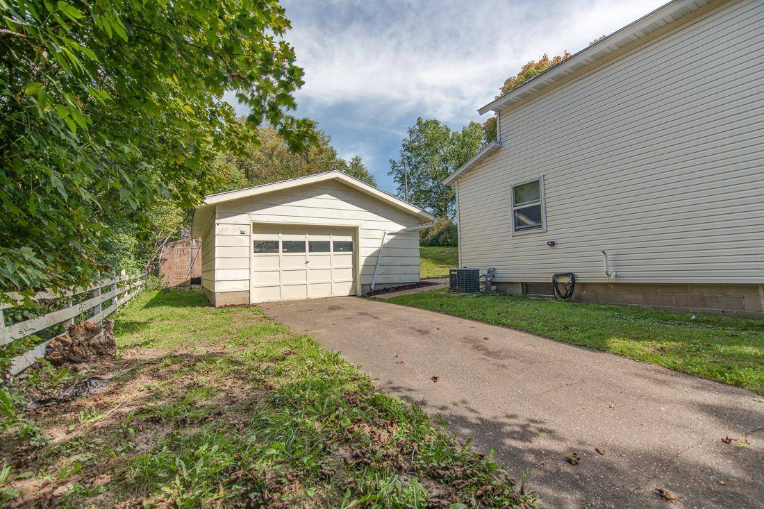 Glenwood City, WI 54013,316 E Walnut ST