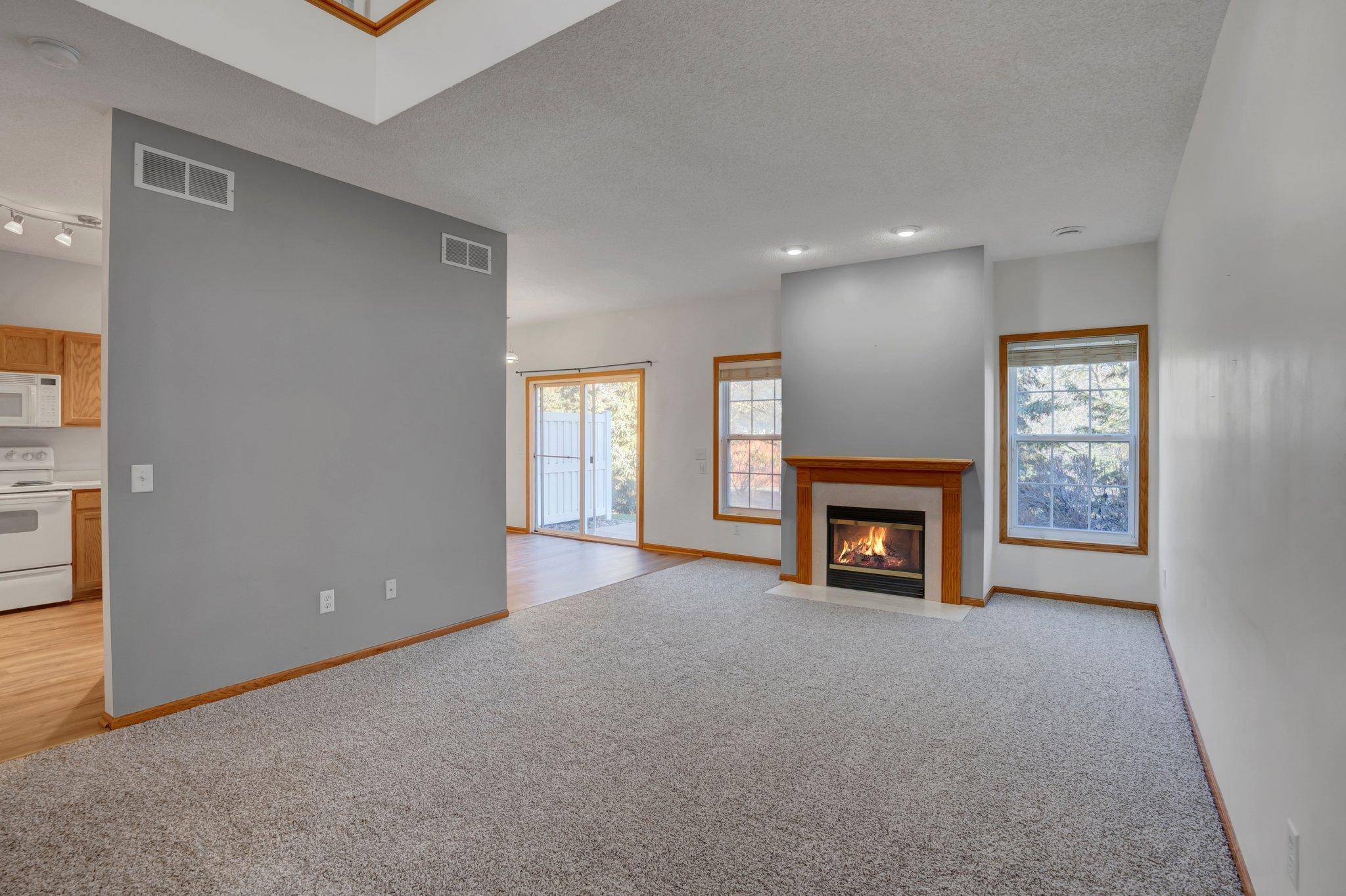 Circle Pines, MN 55014,662 Village Pkwy