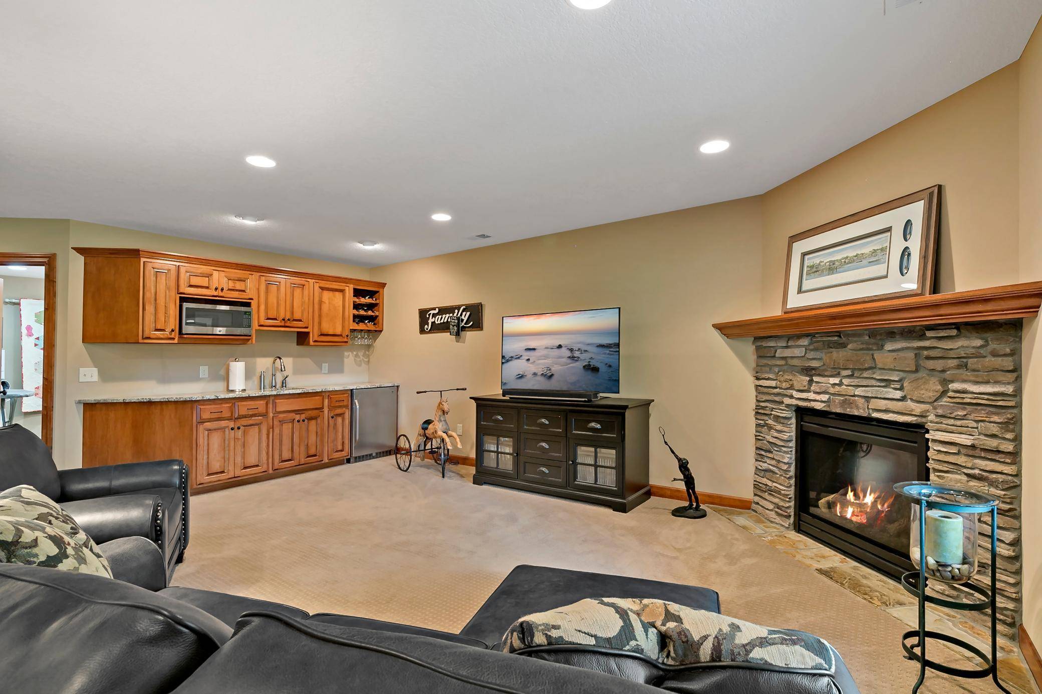 Chaska, MN 55318,335 Brickyard DR