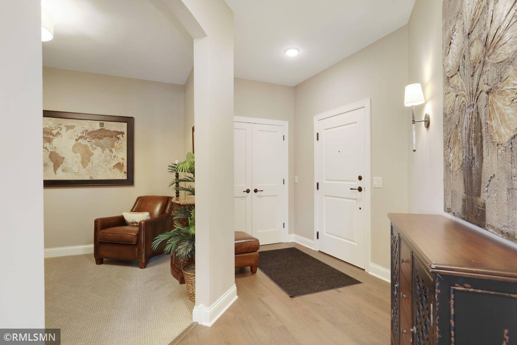 Minnetonka, MN 55391,15420 Oakcroft PL #225
