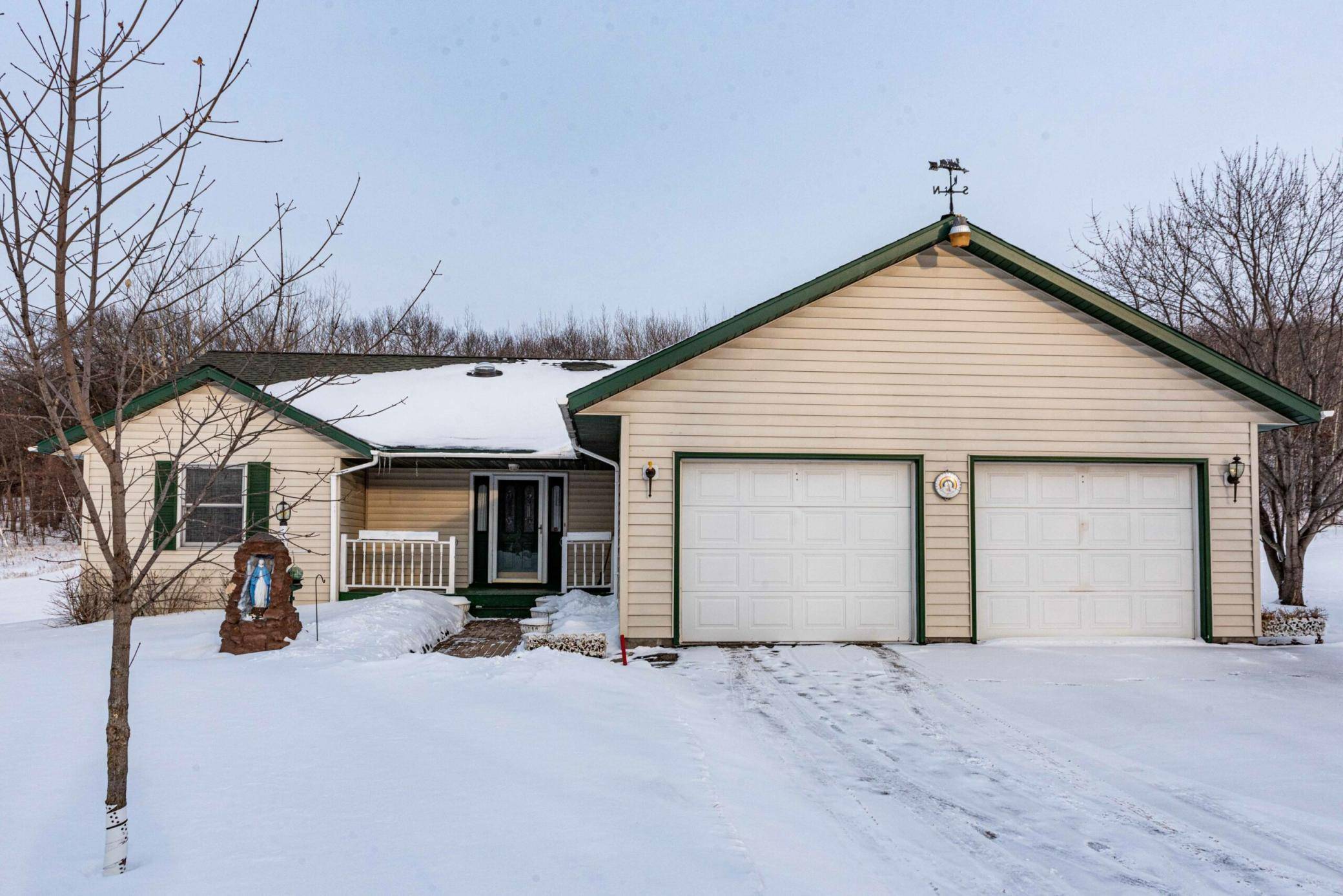 Saint Croix Falls, WI 54024,112 Northstar LN