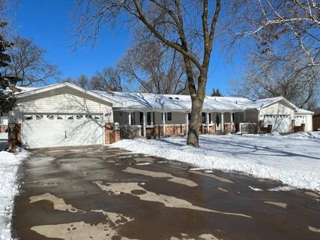 Bloomington, MN 55437,9756/9758 Rich RD