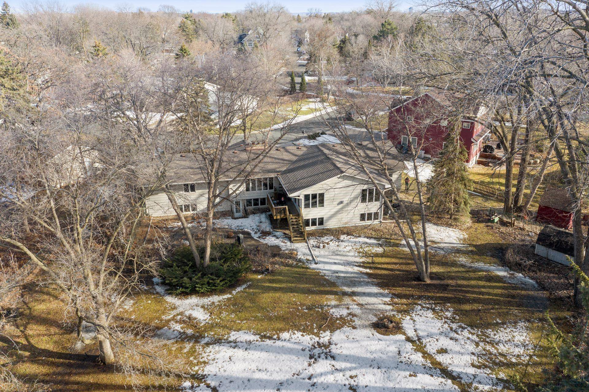 Edina, MN 55436,6024 Leslee LN