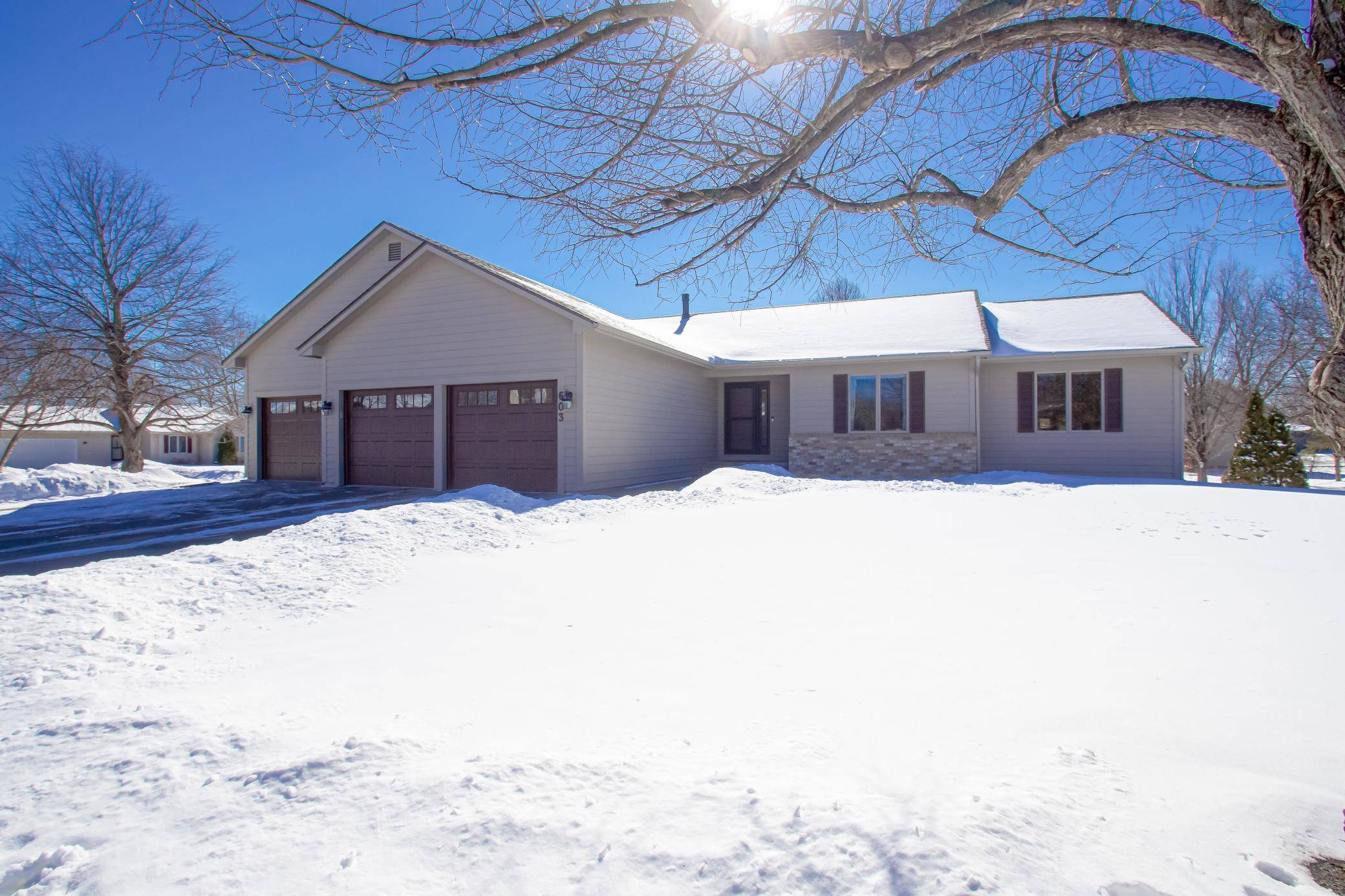 Northfield, MN 55057,603 Quie LN