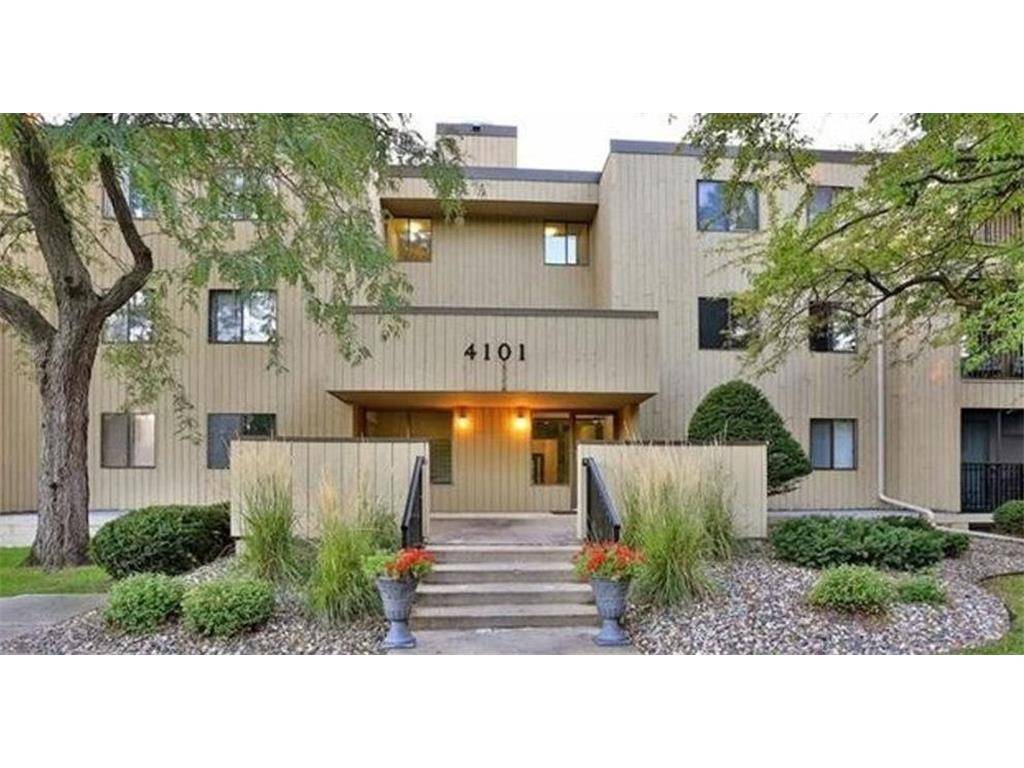 Edina, MN 55435,4101 Parklawn AVE #303