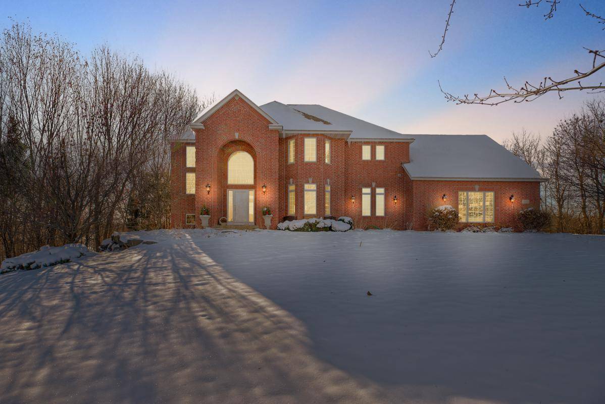 Faribault, MN 55021,3494 Circle Bluff CT