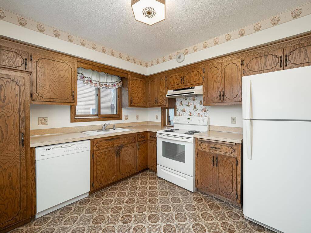 Coon Rapids, MN 55448,270 107th LN NW