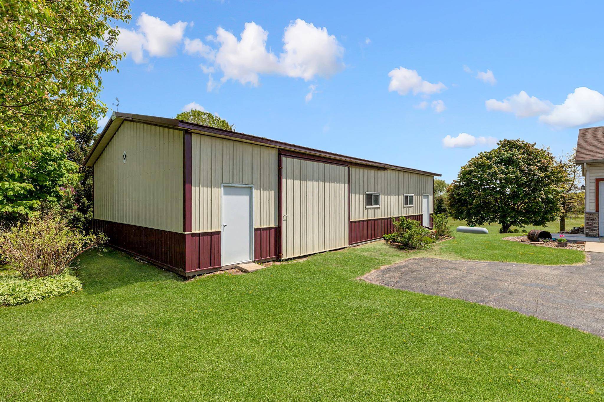 Kasson, MN 55944,27593 637th ST