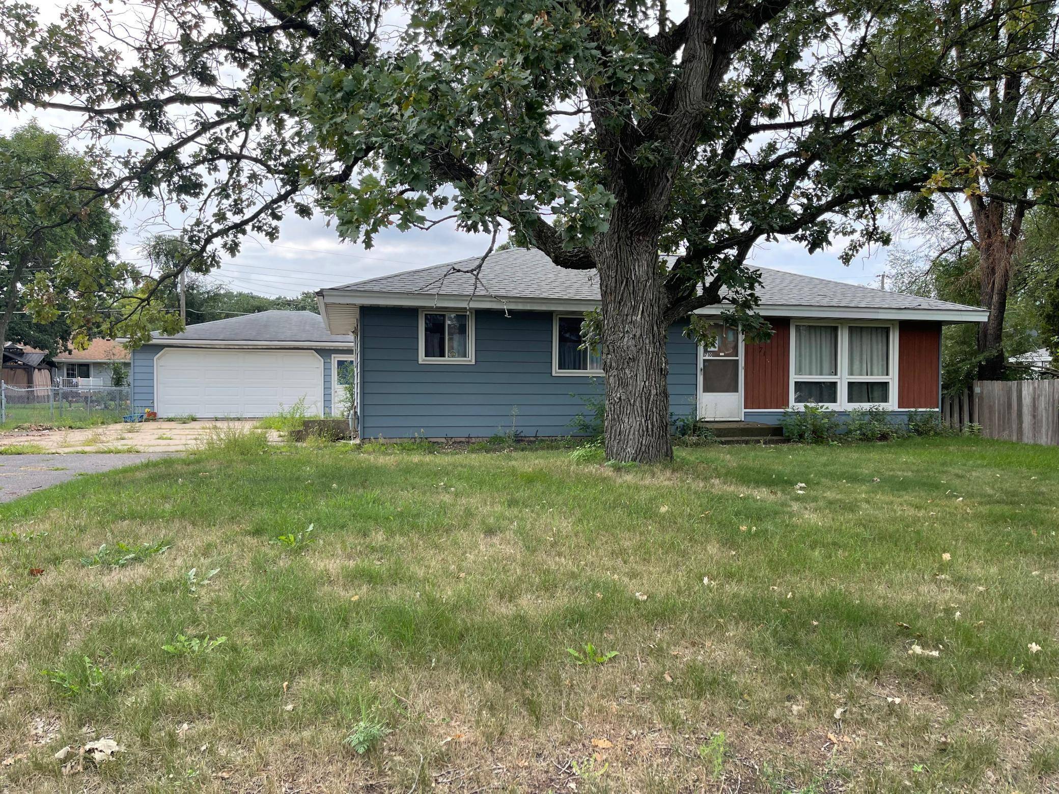 Spring Lake Park, MN 55432,710 Sanburnol DR NE