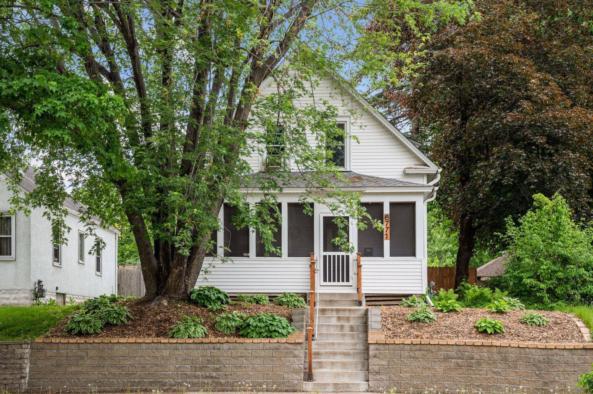 South Saint Paul, MN 55075,771 15th AVE N