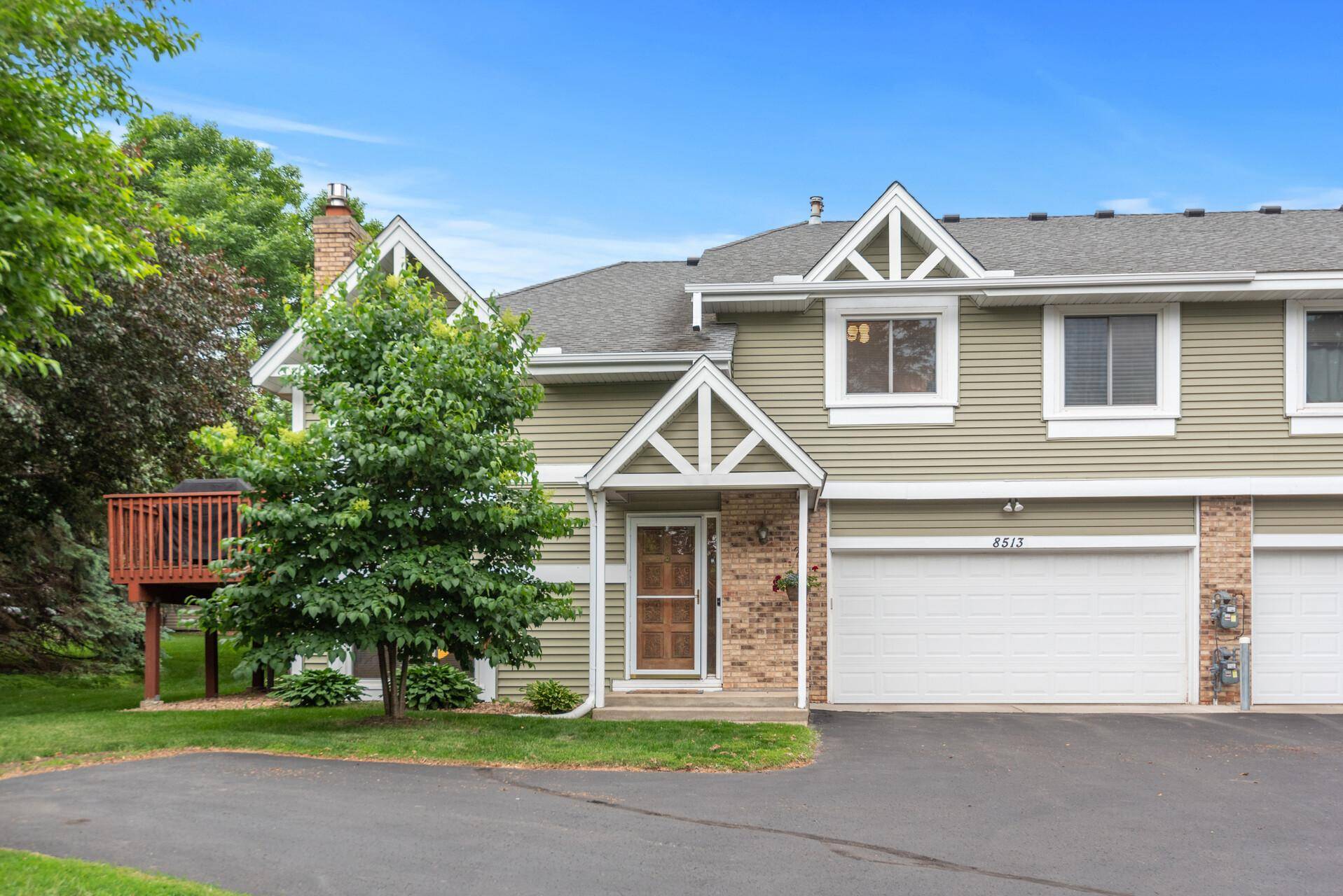 Eden Prairie, MN 55347,8513 Mitchell RD