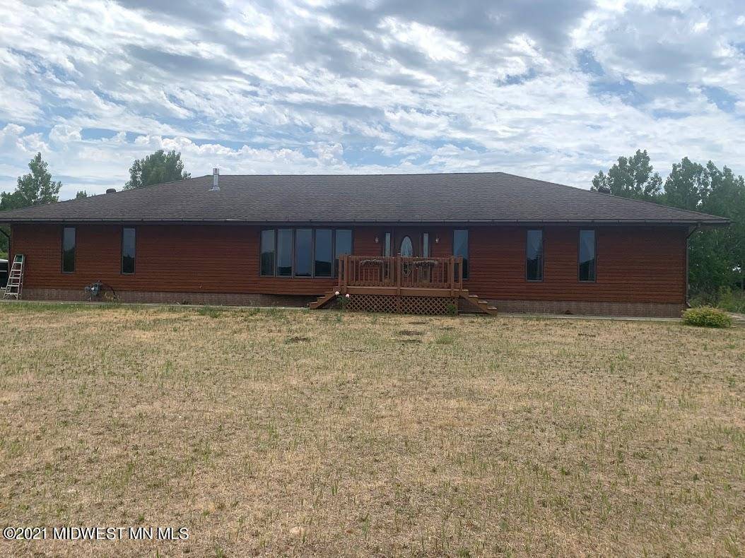 Dent, MN 56528,38090 St Hwy 108