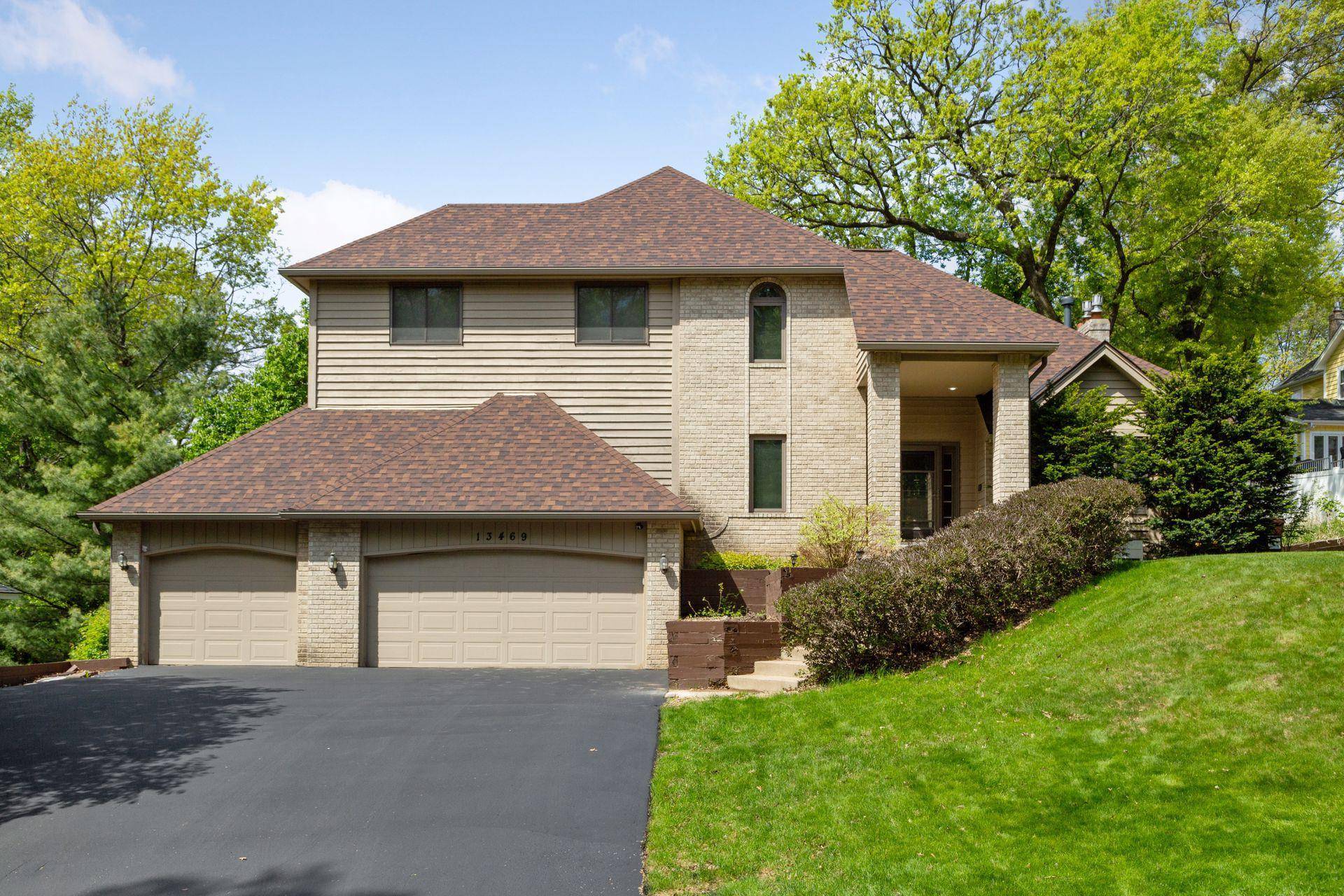 Apple Valley, MN 55124,13469 Georgia DR