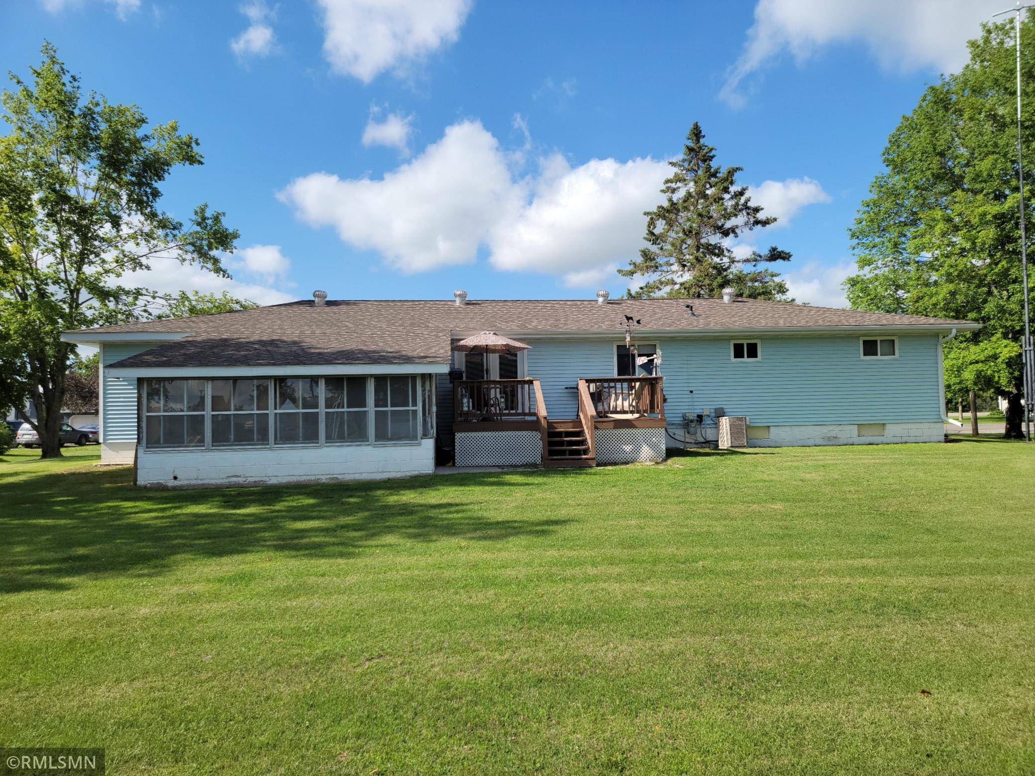 Clarissa, MN 56440,309 Leslie AVE E