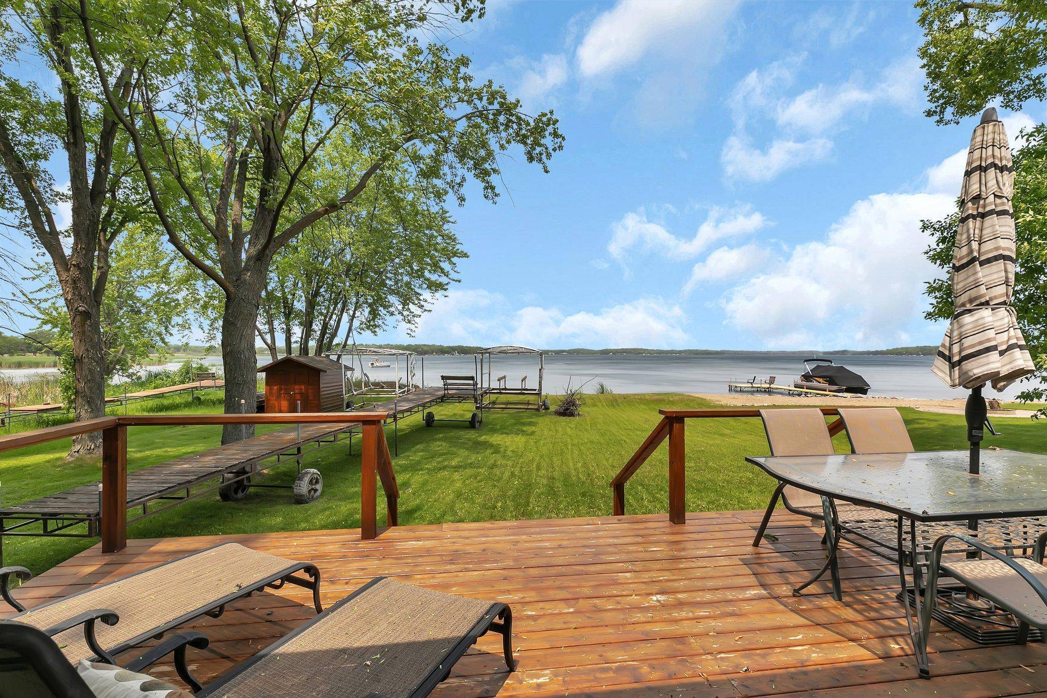 Annandale, MN 55302,7824 106th ST NW