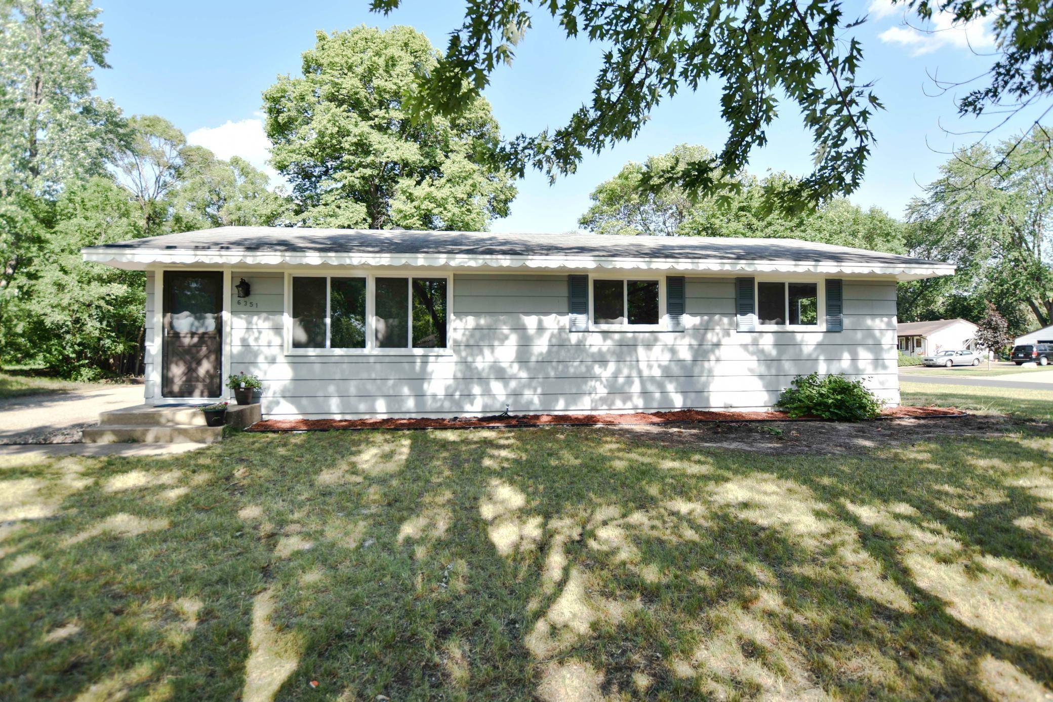 Fridley, MN 55432,6351 Riverview TER NE