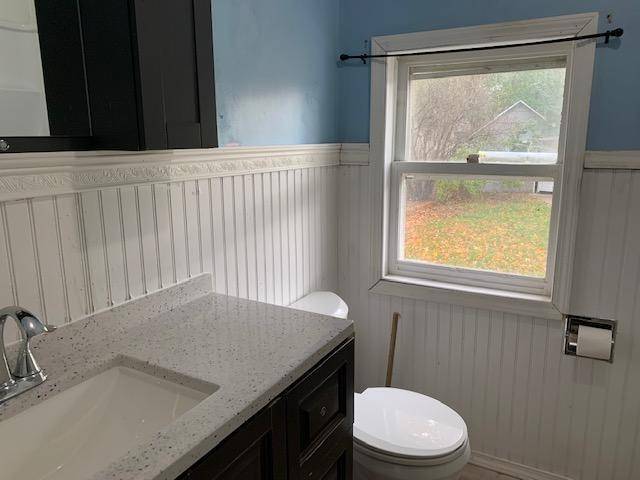 Little Falls, MN 56345,702 4th ST NE