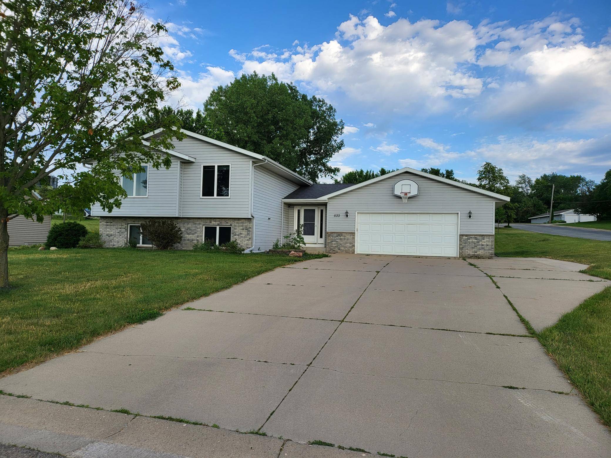 Zumbrota, MN 55992,533 Lally LN