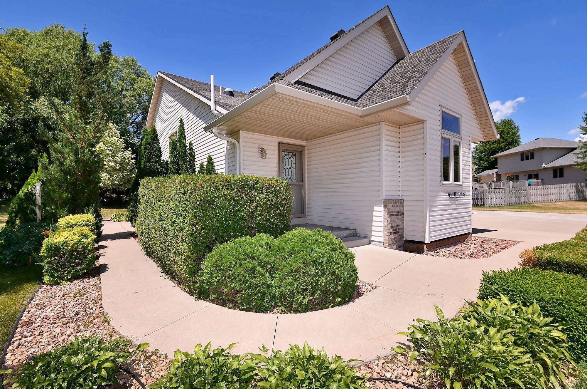 Faribault, MN 55021,2400 Hulett AVE